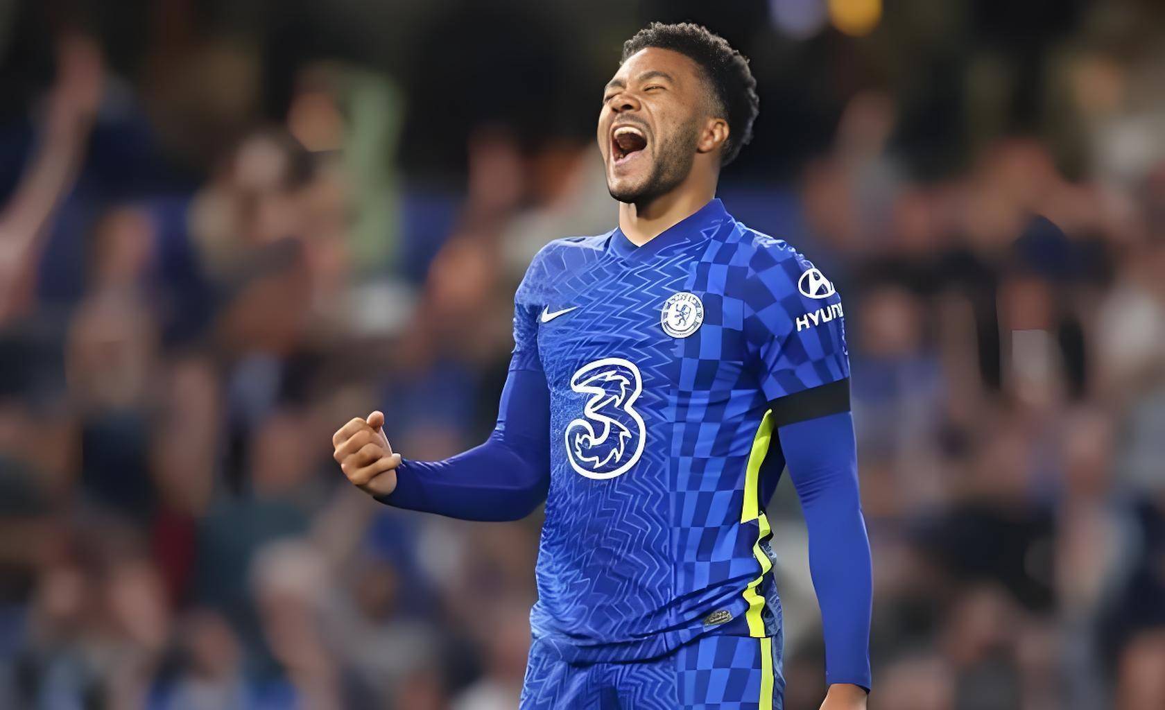 开云- 詹姆斯祝贺利物浦夺冠 