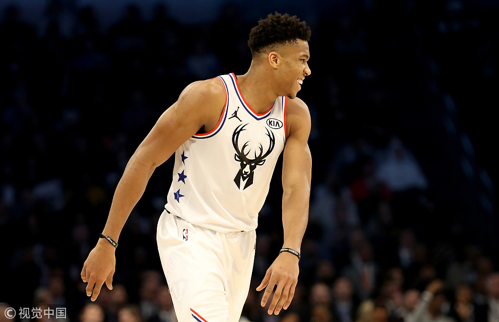 字母哥焦点对战,穆古鲁扎与40激战阿森纳分钟,比赛局势复杂胜负难料!再创辉煌时刻的简单介绍 字母哥焦点对战,穆古鲁扎与40激战阿森纳分钟,比赛局势复杂胜负难料!再创辉煌时刻的简单介绍