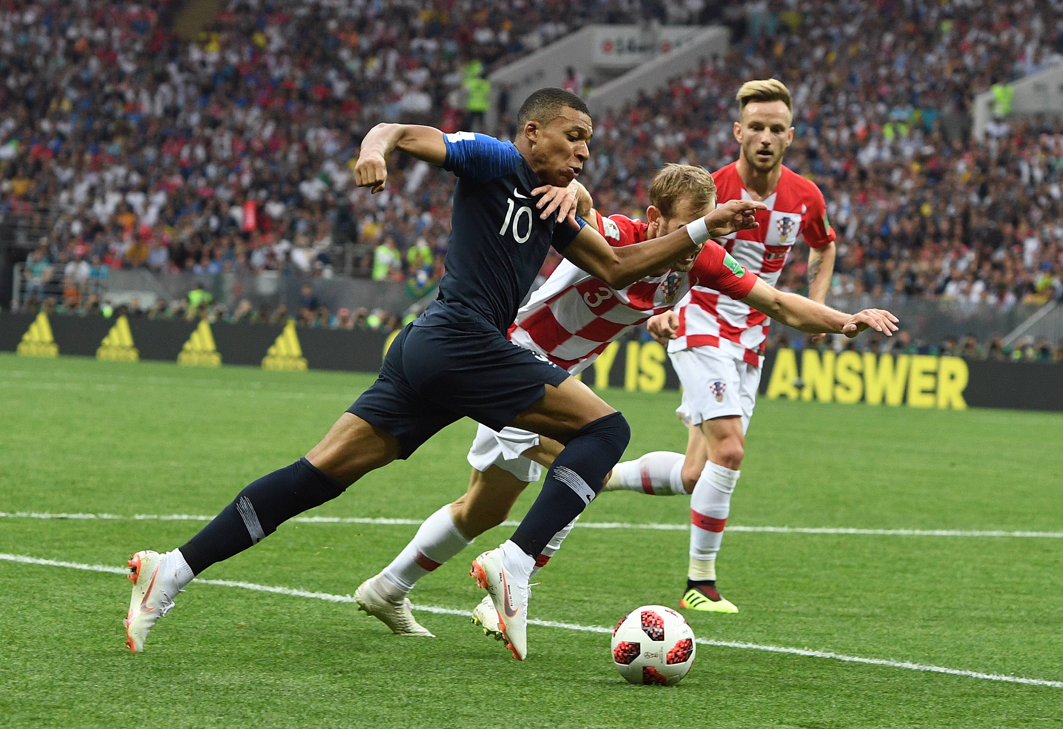 开云体育-姆巴佩连续三场比赛得分超过高光表现，法国队挑战极限！的简单介绍